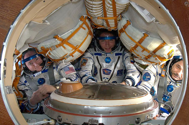 Year-in-Space Astronaut Scott Kelly Packs for Home, Skips Souvenir